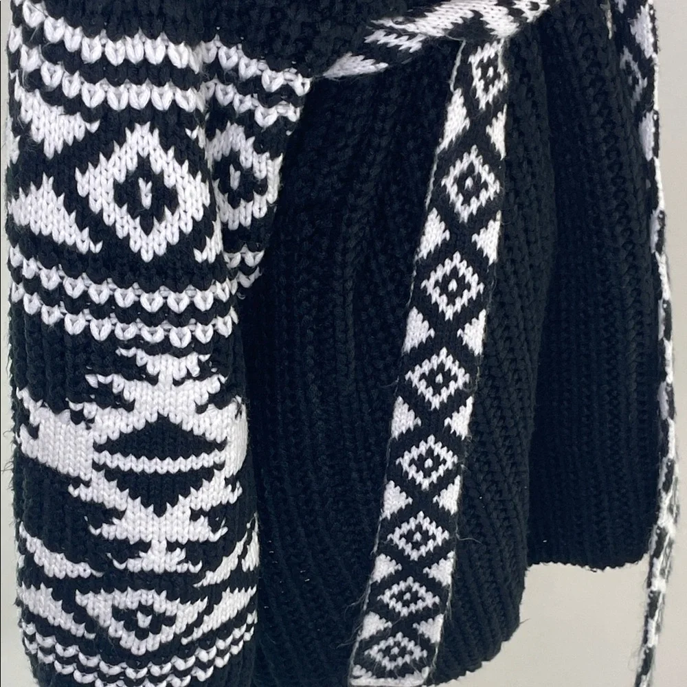 Sachin + Babi Black and White Turtleneck Sweater - Picture 9 of 12